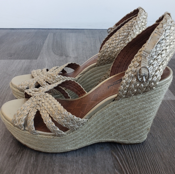 Lucky Brand Lainey Espadrille Wedge Gold Sandal Sz 6.5M - Picture 11 of 11